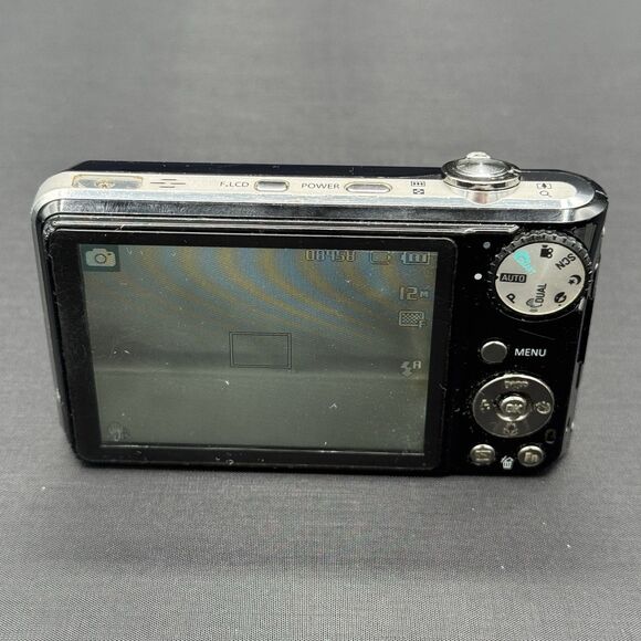 Samsung PL150 12.4MP Compact Digital Camera, Battery, Charger & 32GB MicroSD - Picture 7 of 12